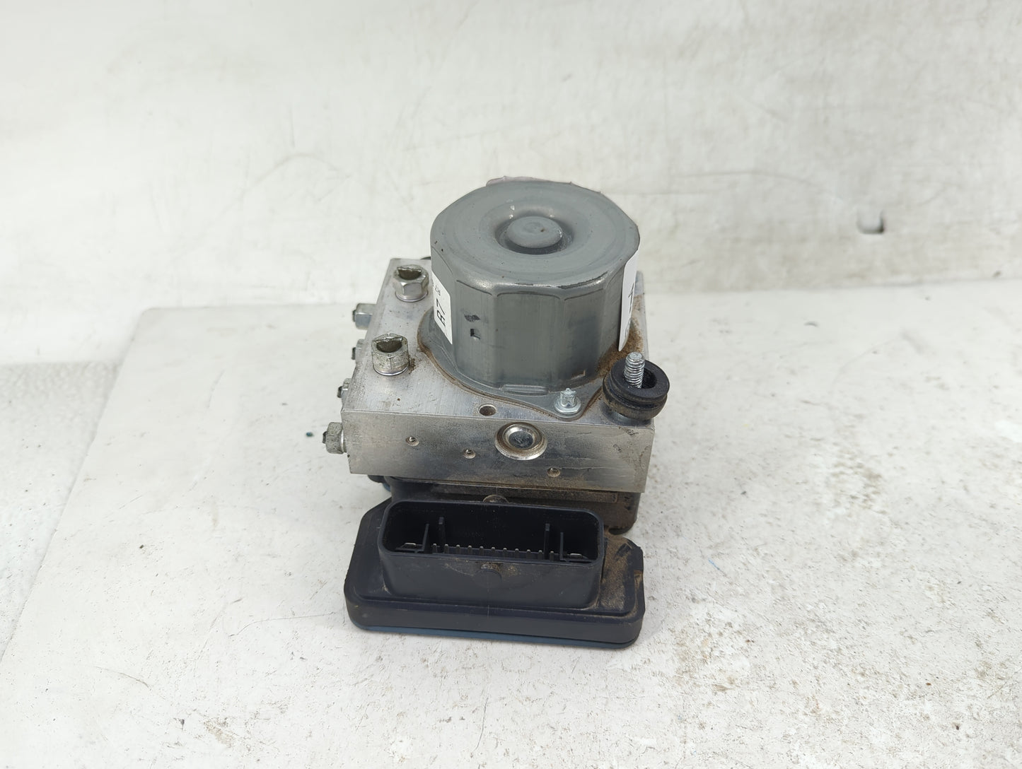 2016-2018 Acura Rdx ABS Pump Control Module Replacement Fits Fits 2016 2017 2018 OEM Used Auto Parts - Oemusedautoparts1.com