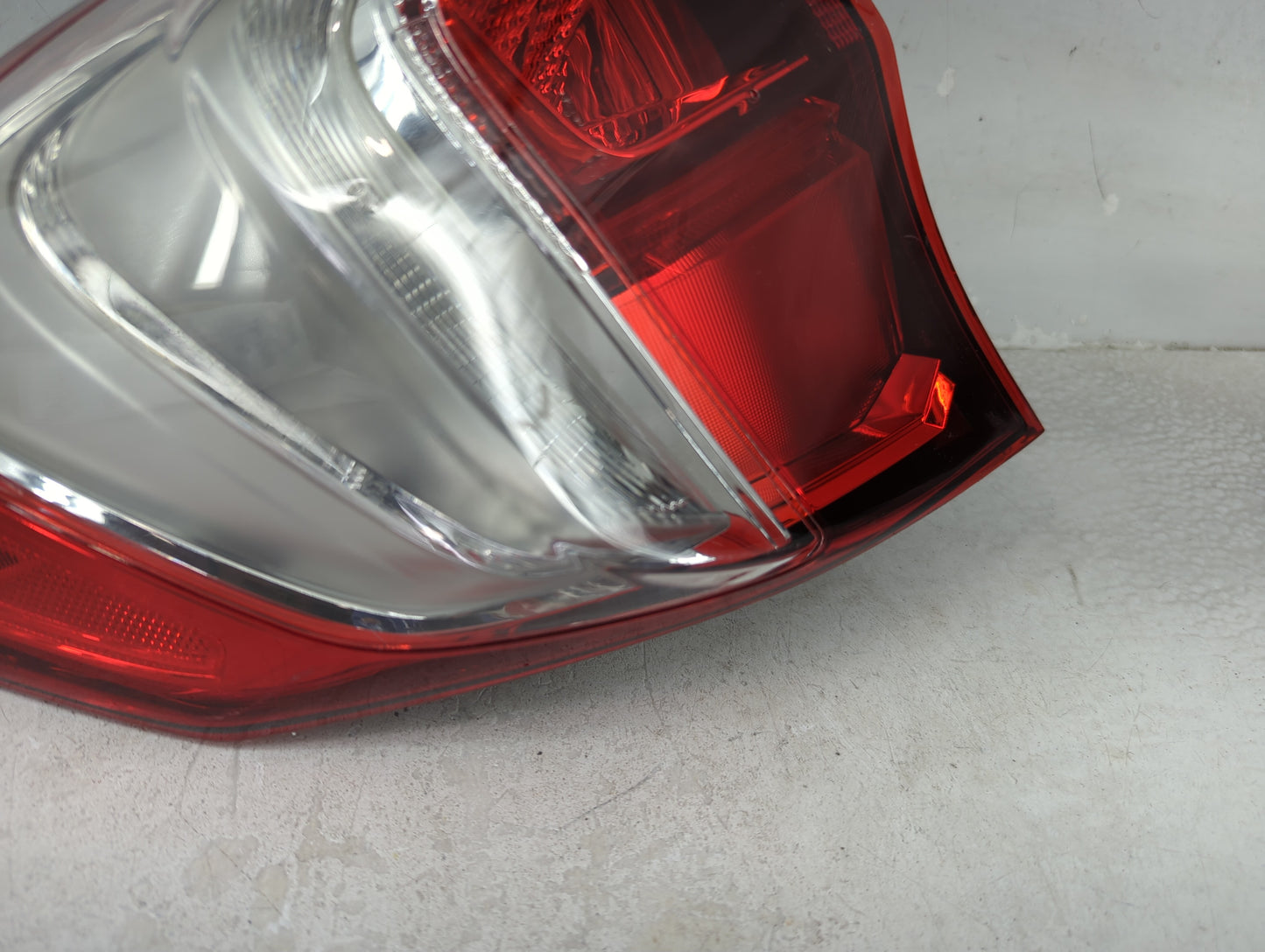 2016-2018 Acura Rdx Tail Light Assembly Passenger Right OEM Fits Fits 2016 2017 2018 OEM Used Auto Parts - Oemusedautoparts1
