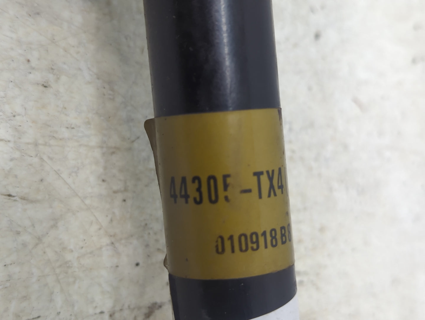 2016-2018 Acura Rdx Axle Shaft Front Passenger Cv C/v - Oemusedautoparts1.com