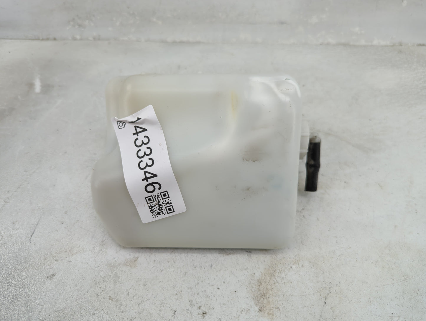 2013-2018 Acura Rdx Windshield Washer Fluid Reservoir Bottle Oem - Oemusedautoparts1.com