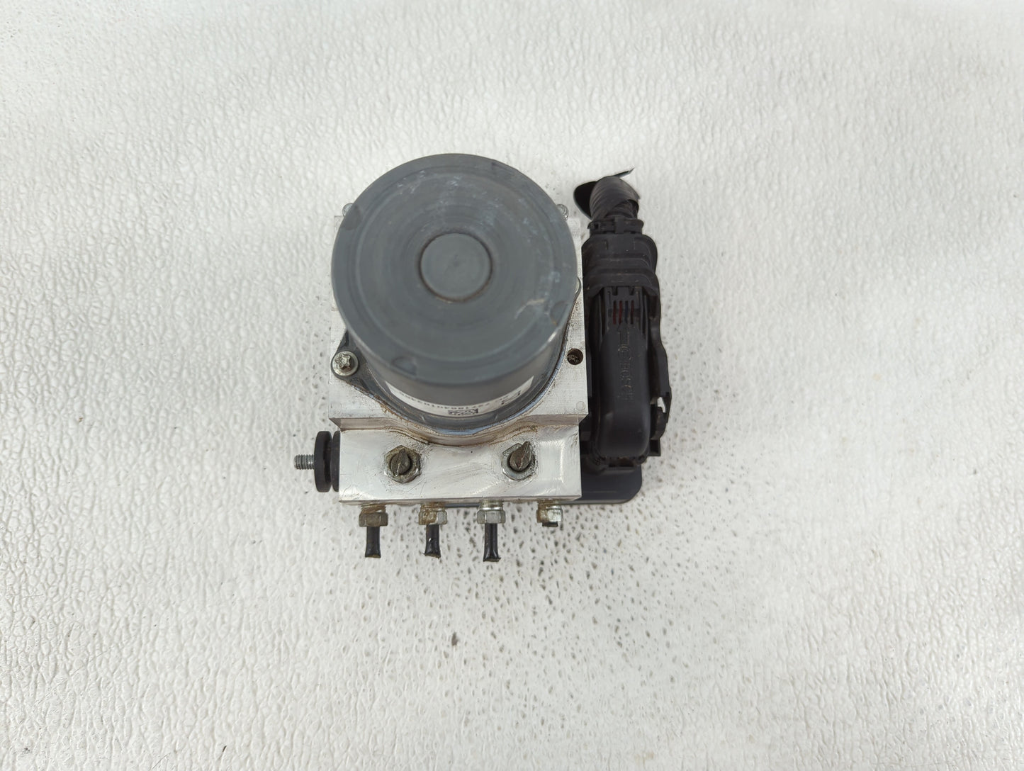 2015-2018 Acura Tlx ABS Pump Control Module Replacement P/N:57110-TZ3-A120-M1 Fits Fits 2015 2016 2017 2018 OEM Used Auto Pa