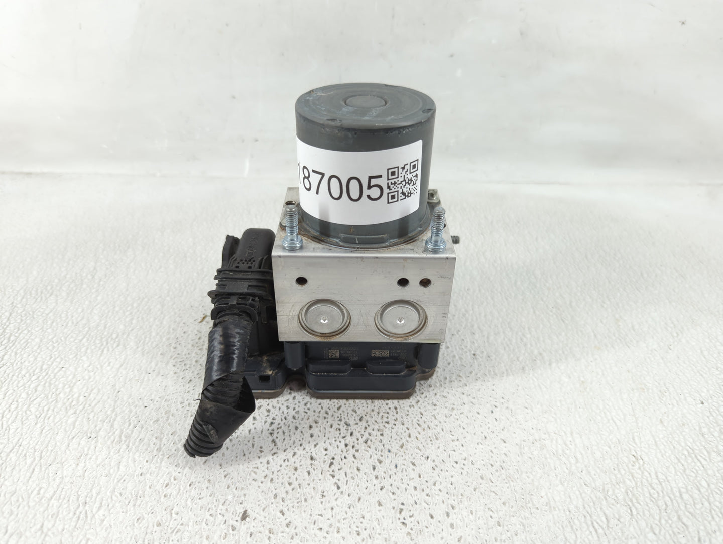2015-2018 Acura Tlx ABS Pump Control Module Replacement P/N:57110-TZ3-A120-M1 Fits Fits 2015 2016 2017 2018 OEM Used Auto Pa