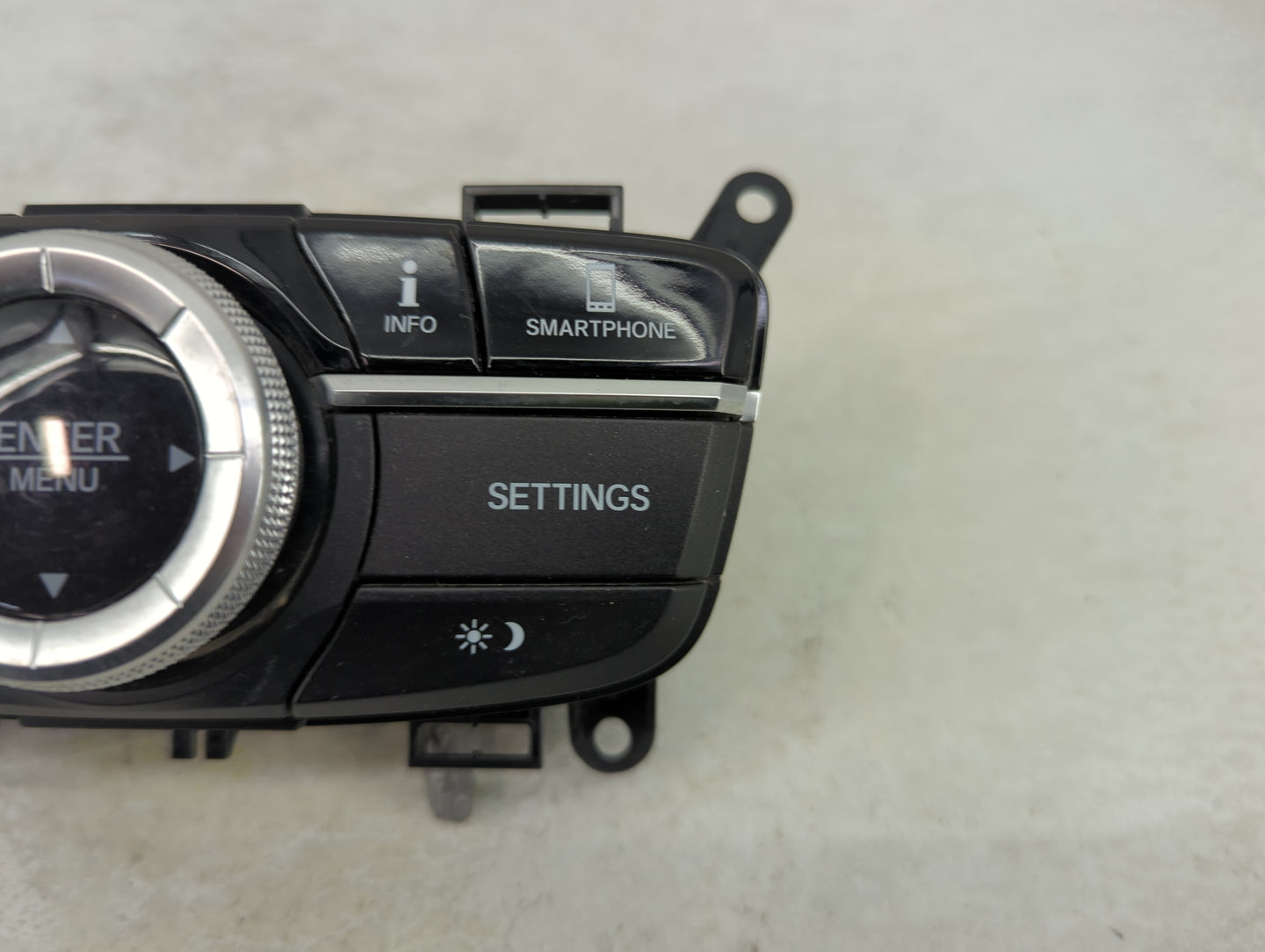 2015-2018 Acura Tlx Radio AM FM Cd Player Receiver Replacement P/N:2M57122 Fits Fits 2015 2016 2017 2018 OEM Used Auto Parts