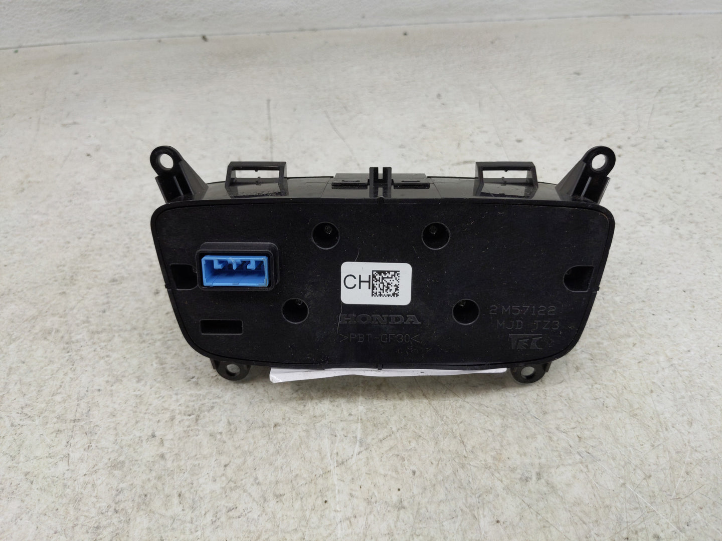 2015-2018 Acura Tlx Radio Control Panel - Oemusedautoparts1.com