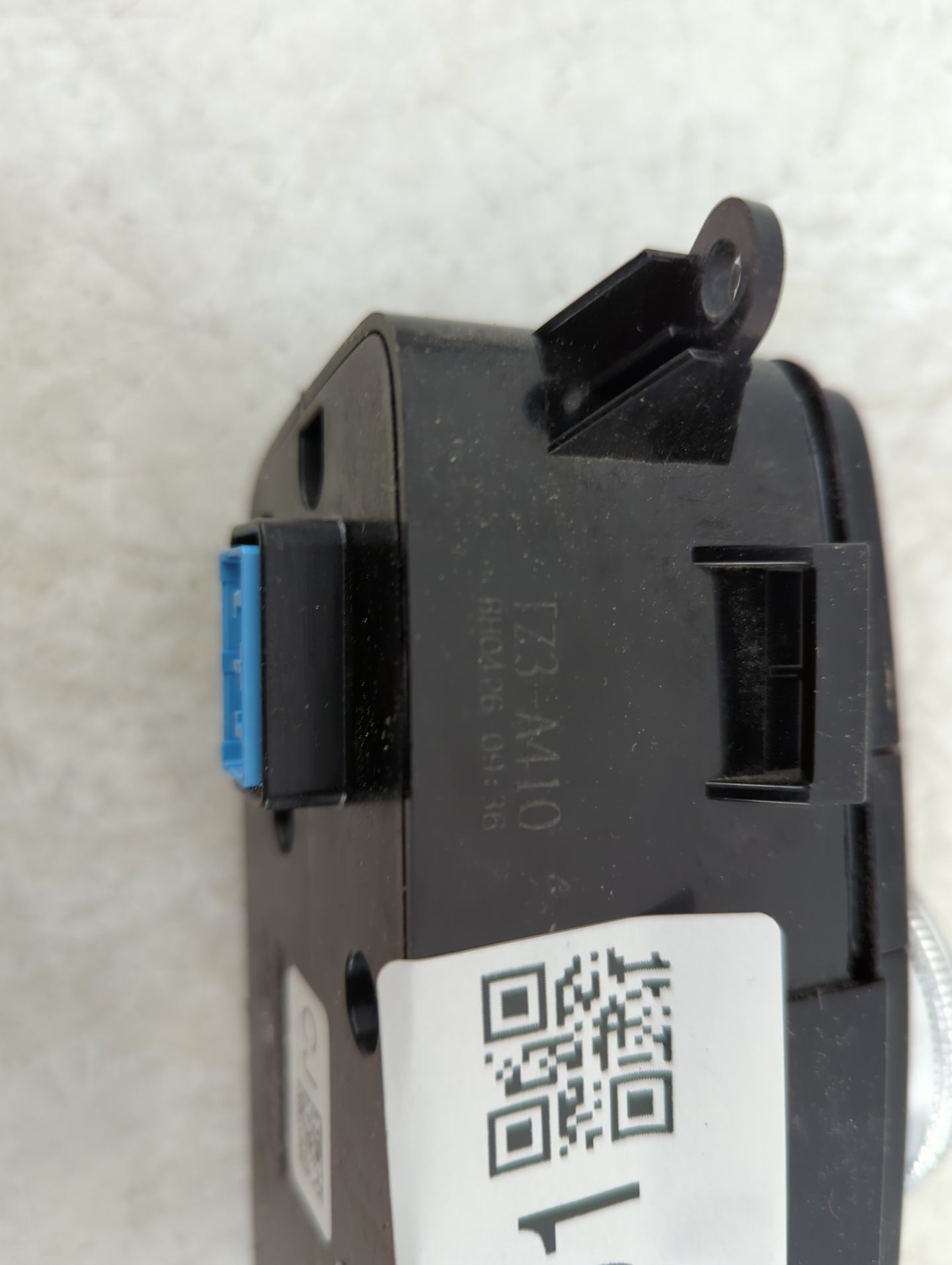 2015-2018 Acura Tlx Radio AM FM Cd Player Receiver Replacement P/N:2M57122 Fits Fits 2015 2016 2017 2018 OEM Used Auto Parts