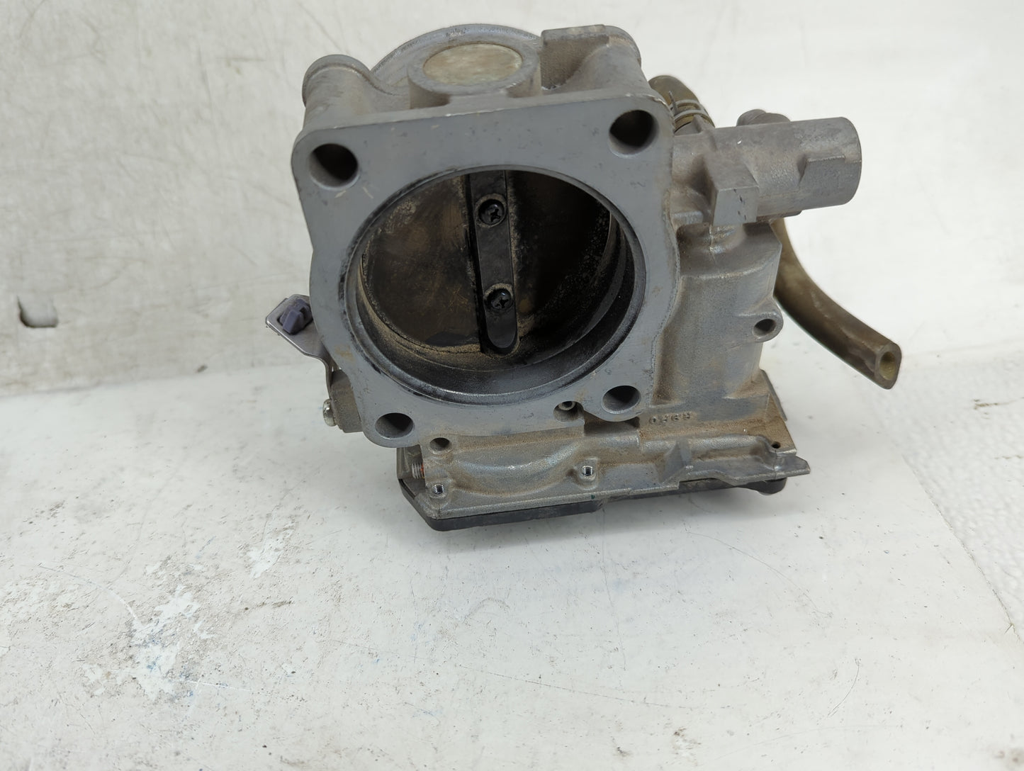 2015-2020 Acura Tlx Throttle Body Fits Fits 2014 2015 2016 2017 2018 2019 2020 OEM Used Auto Parts - Oemusedautoparts1.com