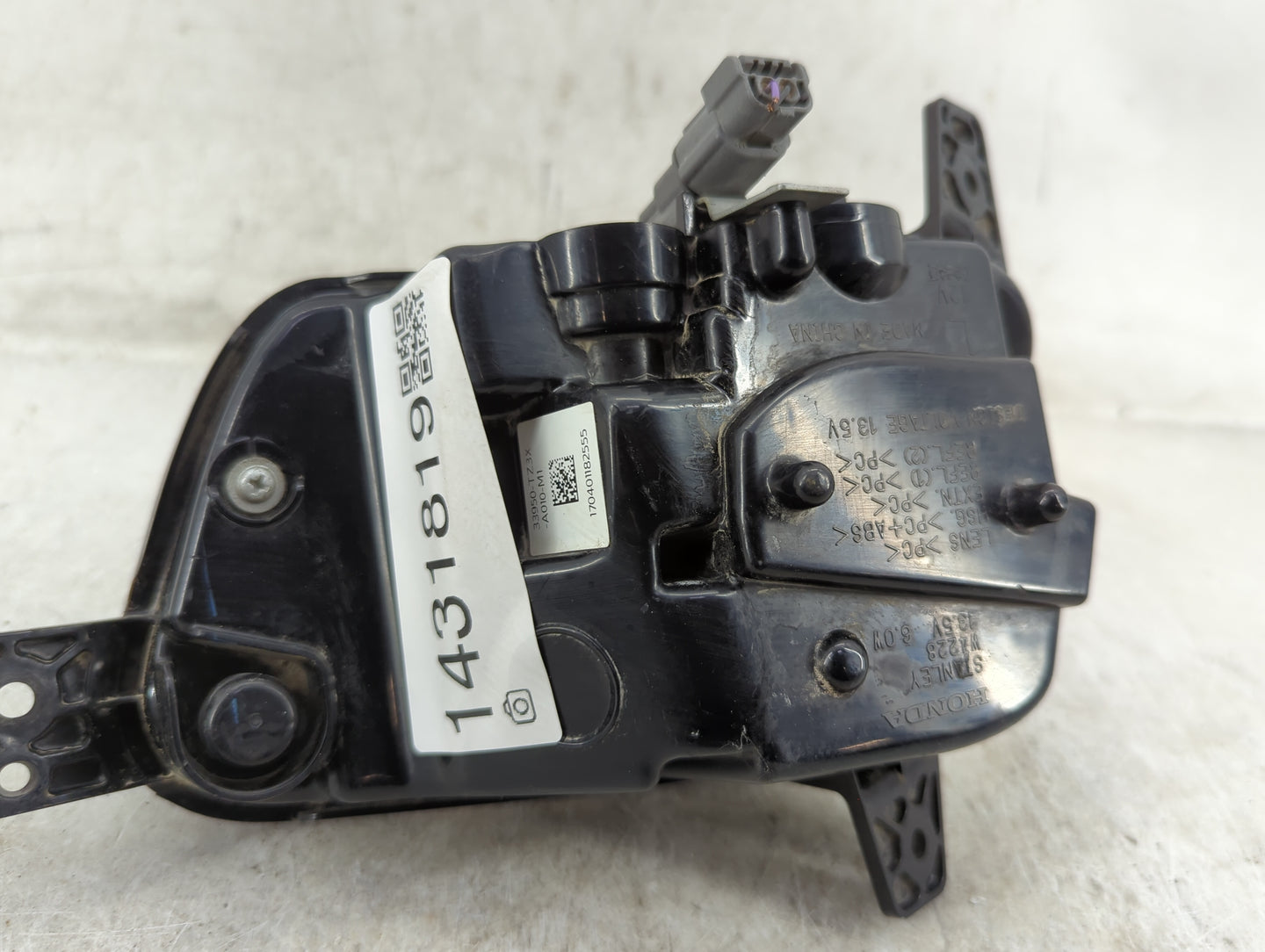 2018-2020 Acura Tlx Driver Left Oem Fog Light Lamp - Oemusedautoparts1.com