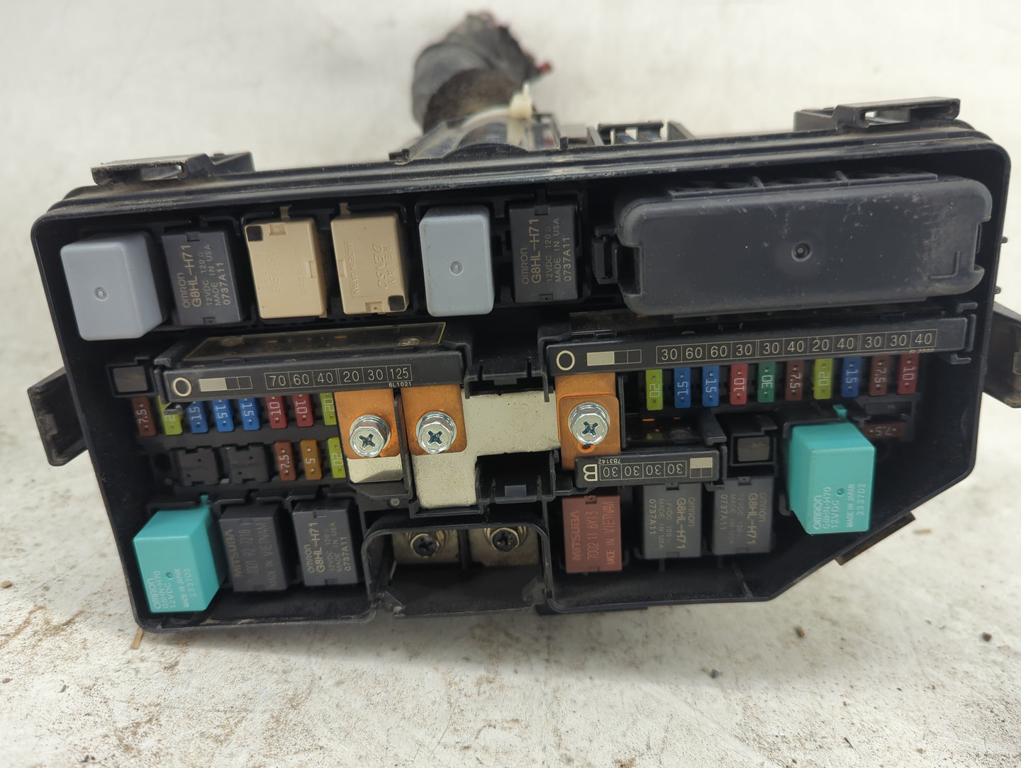 2018-2020 Acura Tlx Fusebox Fuse Box Panel Relay Module P/N:38620170205 Fits Fits 2018 2019 2020 OEM Used Auto Parts - Oemus