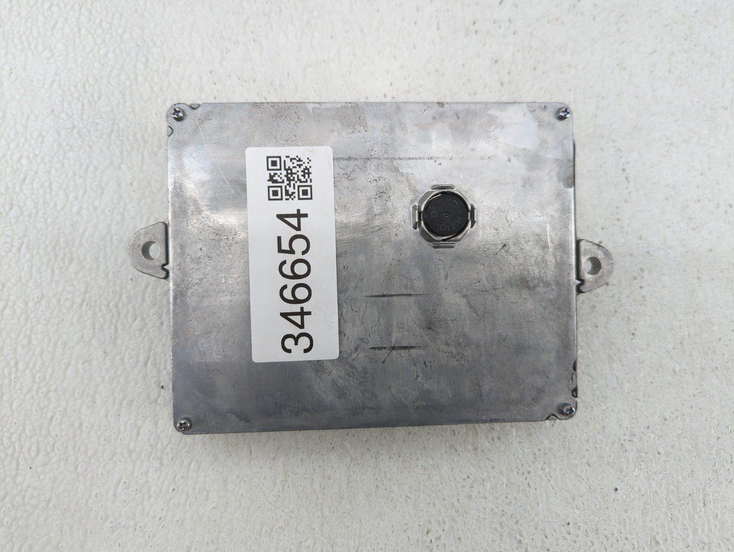 2017-2018 Acura Tlx PCM Engine Control Computer ECU ECM PCU OEM P/N:37820-5J2-C54 Fits Fits 2017 2018 OEM Used Auto Parts - 