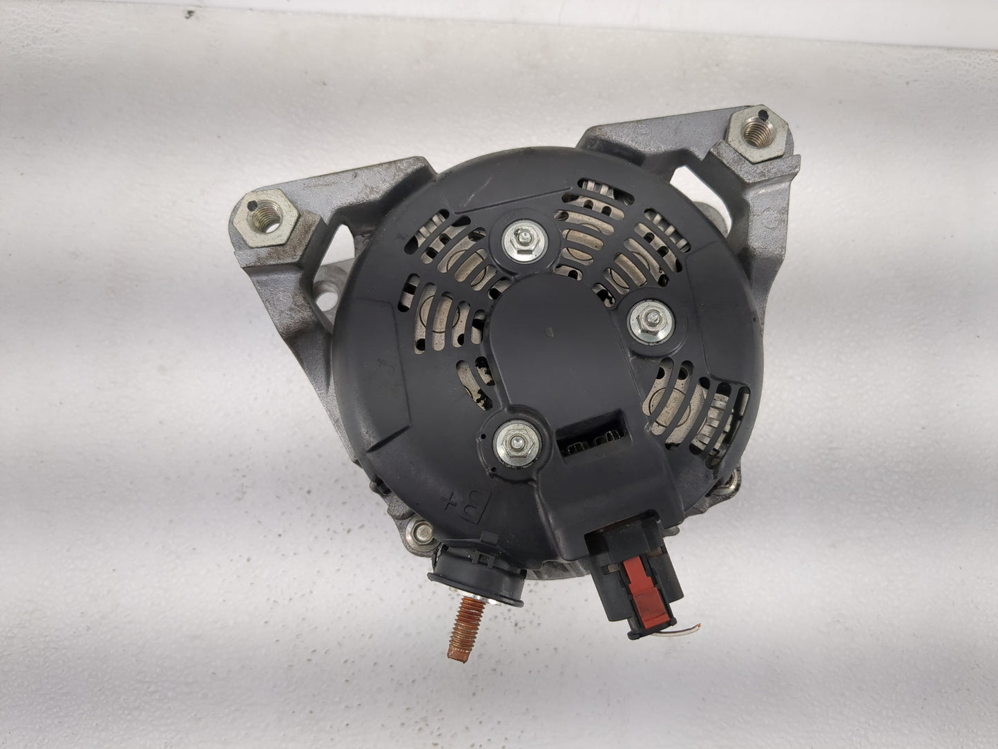 2017 Alfa Romeo Giulia Alternator Replacement Generator Charging Assembly Engine OEM P/N:50537696 C758 104211-0690 Fits OEM 