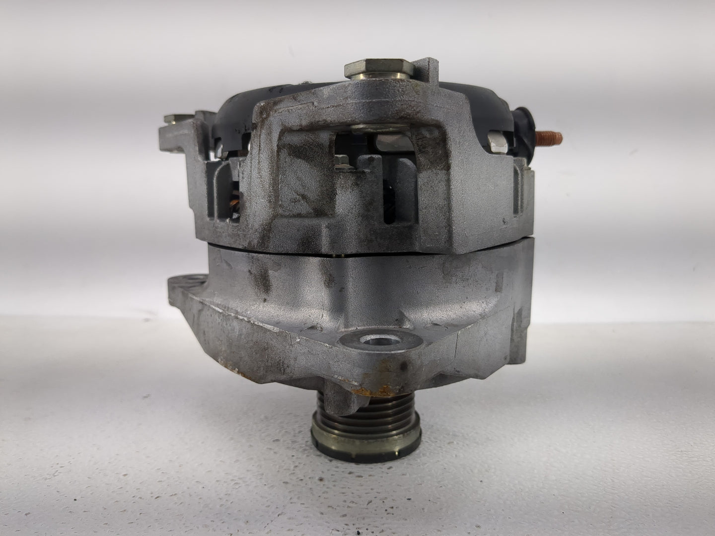 2017 Alfa Romeo Giulia Alternator Replacement Generator Charging Assembly Engine OEM P/N:50537696 C758 104211-0690 Fits OEM 