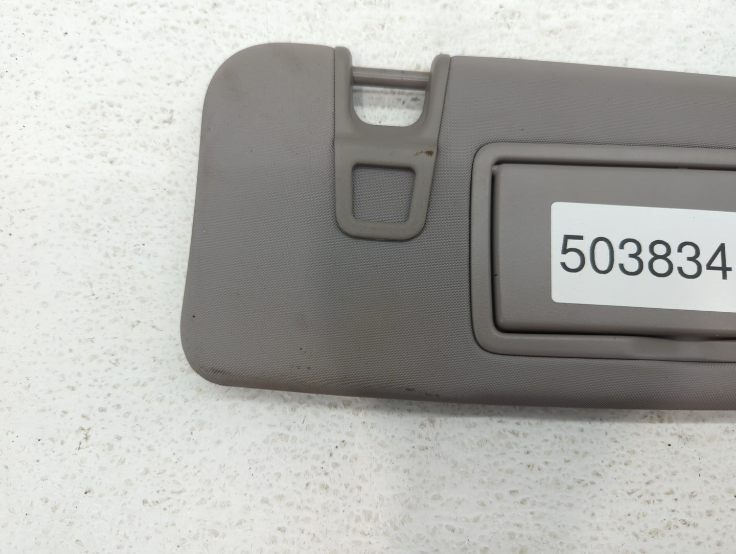 2017 Alfa Romeo Giulia Sun Visor Shade Replacement Passenger Right Mirror Fits OEM Used Auto Parts - Oemusedautoparts1.com