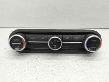 2018 Alfa Romeo Giulia Climate Control Module Temperature AC/Heater Replacement P/N:01561303470 Fits OEM Used Auto Parts - O