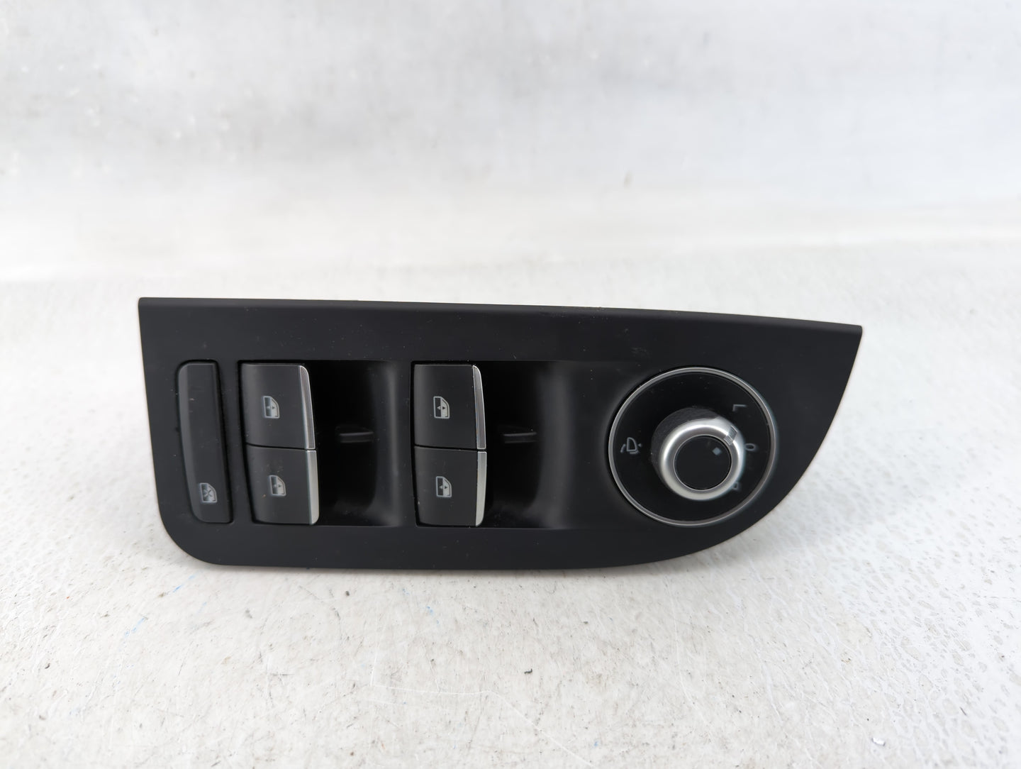 2017 Alfa Romeo Giulia Master Power Window Switch Replacement Driver Side Left P/N:01561291690 Fits OEM Used Auto Parts - Oe