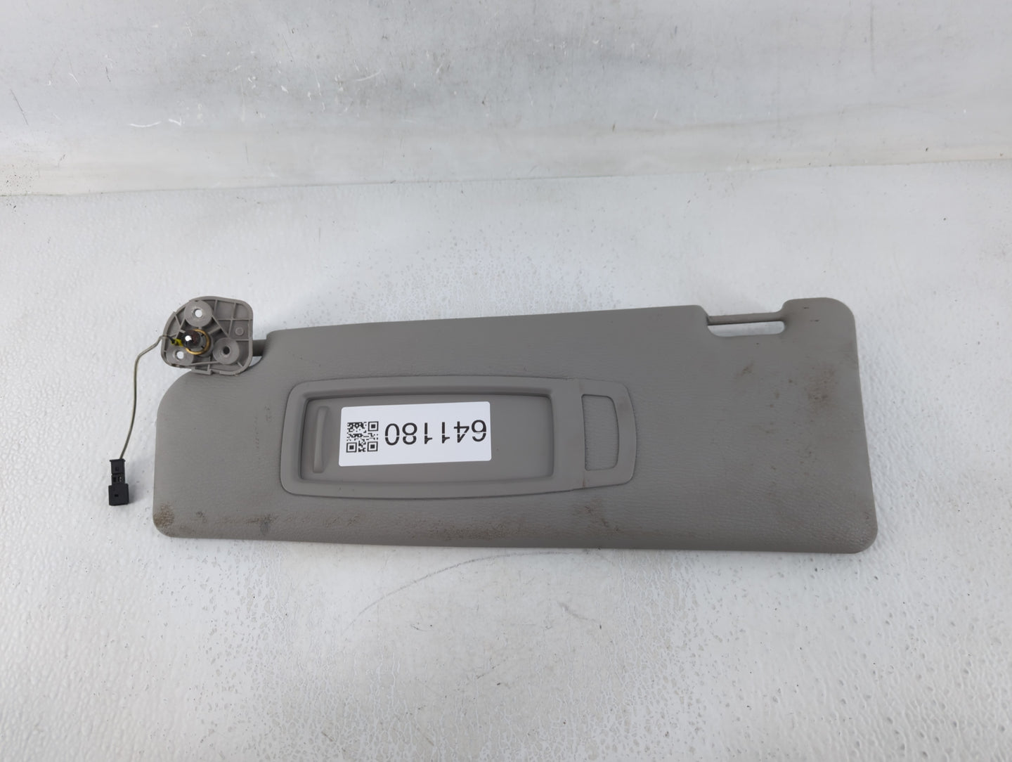 2017 Alfa Romeo Giulia Sun Visor Shade Replacement Driver Left Mirror Fits OEM Used Auto Parts - Oemusedautoparts1.com