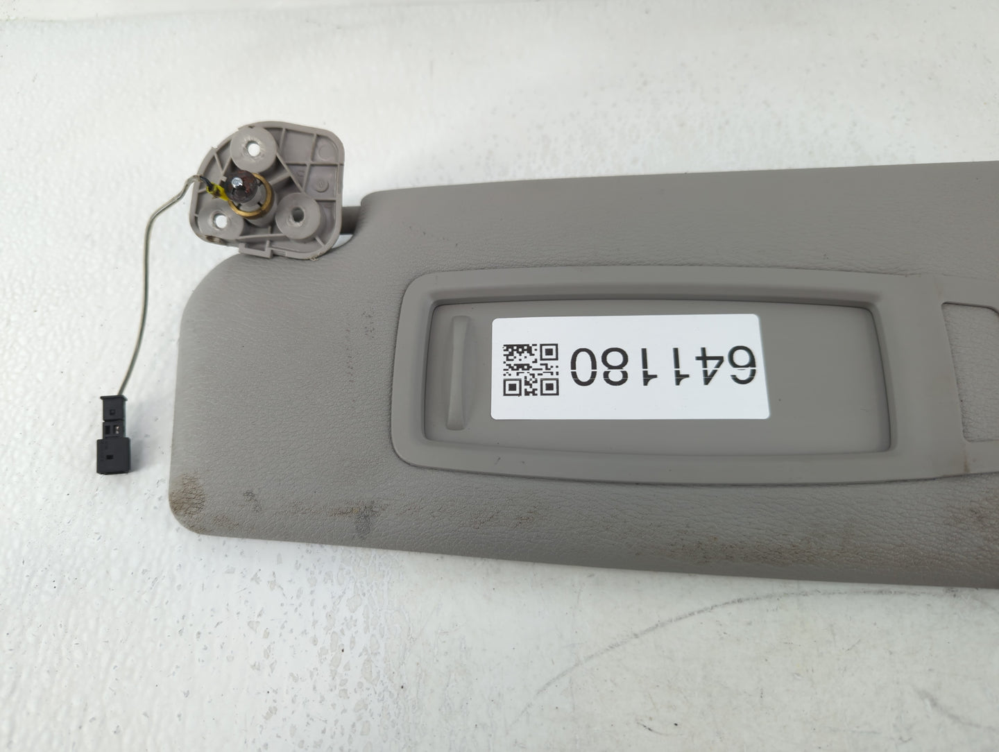 2017 Alfa Romeo Giulia Sun Visor Shade Replacement Driver Left Mirror Fits OEM Used Auto Parts - Oemusedautoparts1.com