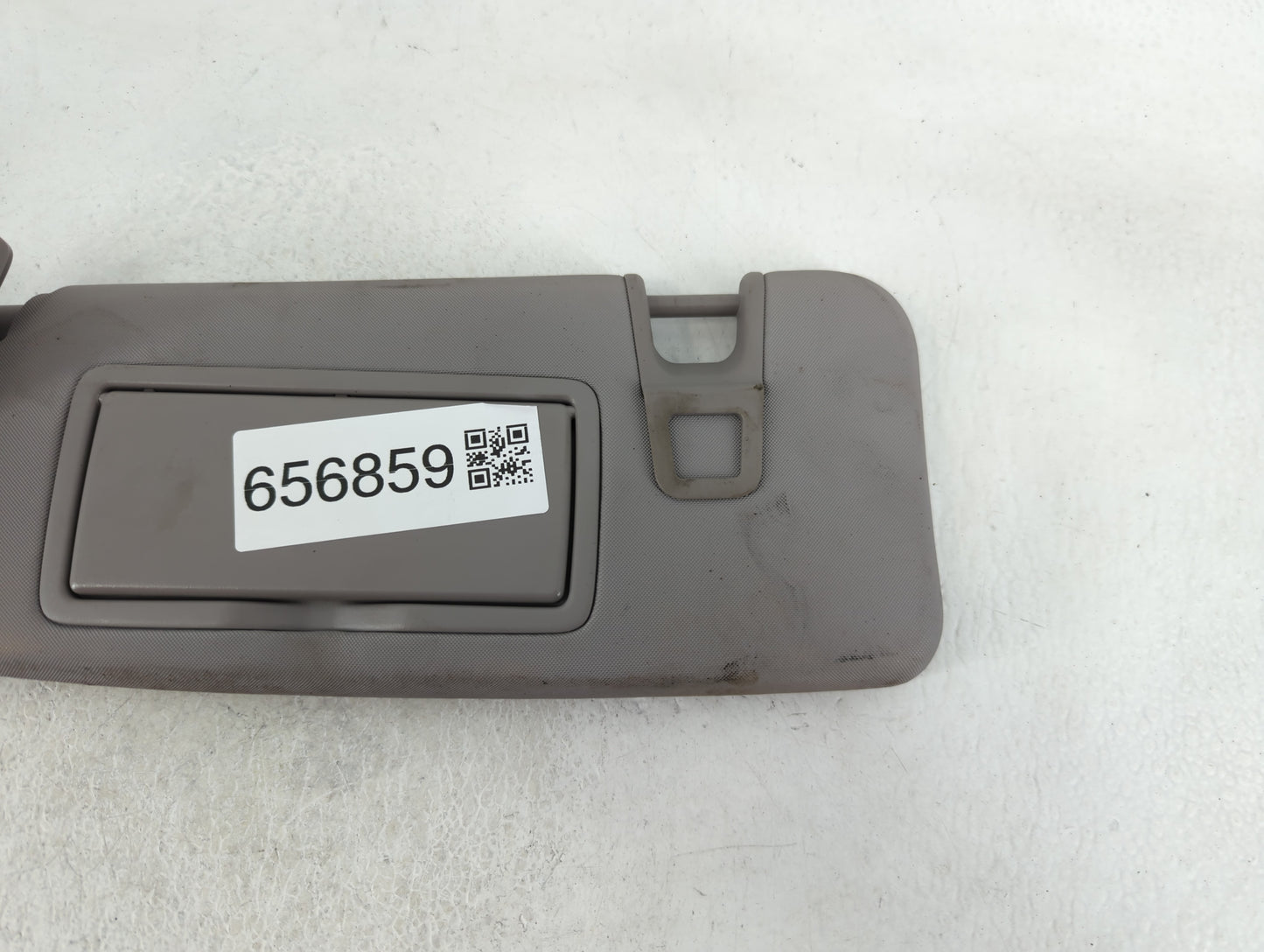 2017 Alfa Romeo Giulia Sun Visor Shade Replacement Driver Left Mirror Fits OEM Used Auto Parts - Oemusedautoparts1.com