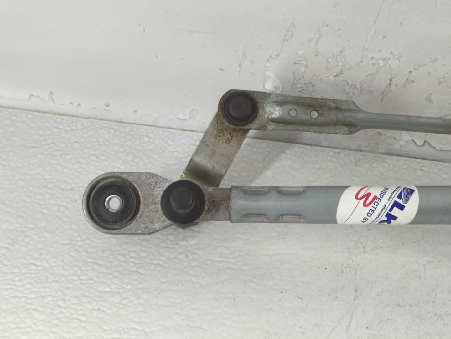 2017 Alfa Romeo Giulia Front Windshield Wiper Motor P/N:1397225004 00505549830 Fits OEM Used Auto Parts - Oemusedautoparts1.