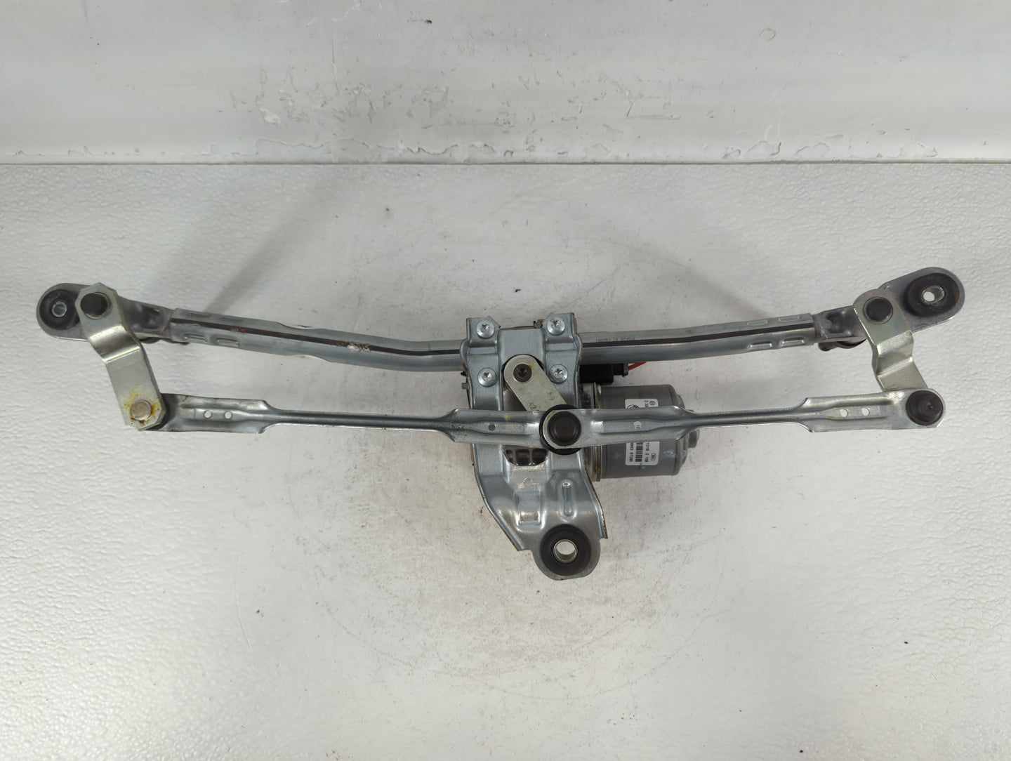 2017 Alfa Romeo Giulia Front Windshield Wiper Motor P/N:1397225004 00505549830 Fits OEM Used Auto Parts - Oemusedautoparts1.