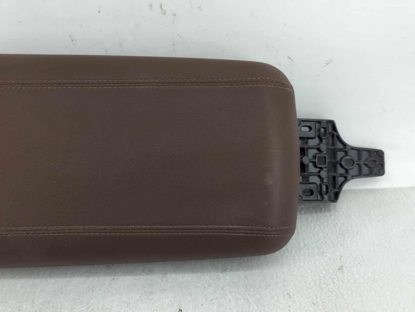2018 Alfa Romeo Stelvio Center Console Armrest Cover Lid Fits OEM Used Auto Parts - Oemusedautoparts1.com