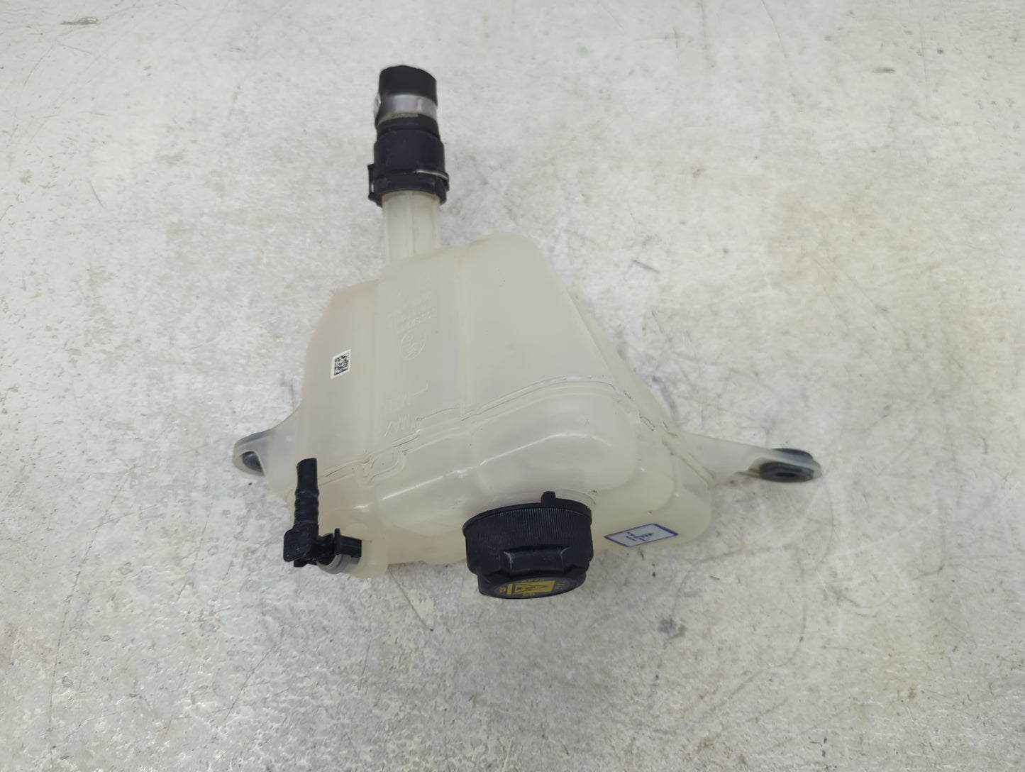 2018 Alfa Romeo Stelvio Radiator Coolant Overflow Expansion Tank Bottle - Oemusedautoparts1.com