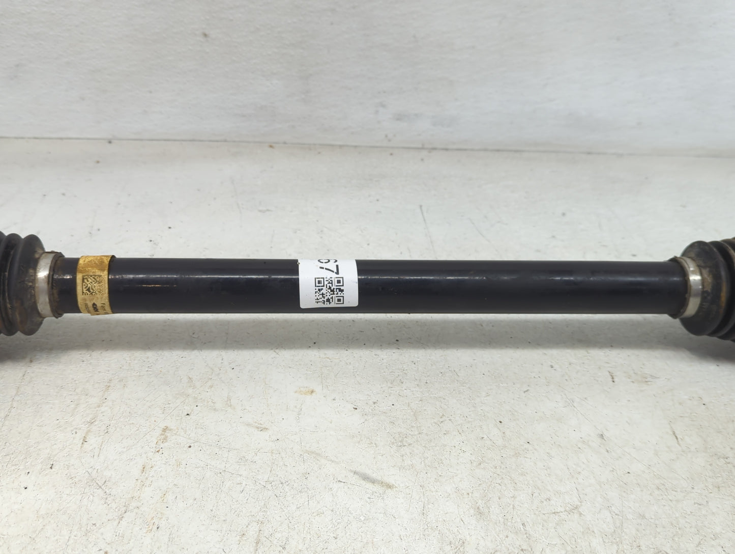 2018 Alfa Romeo Stelvio Axle Shaft Rear Passenger Cv C/v - Oemusedautoparts1.com