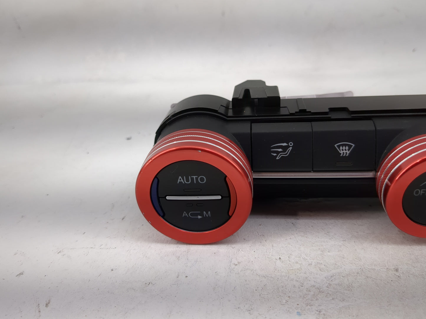 2018 Alfa Romeo Stelvio Climate Control Module Temperature AC/Heater Replacement P/N:02127 Fits Fits 2017 OEM Used Auto Part