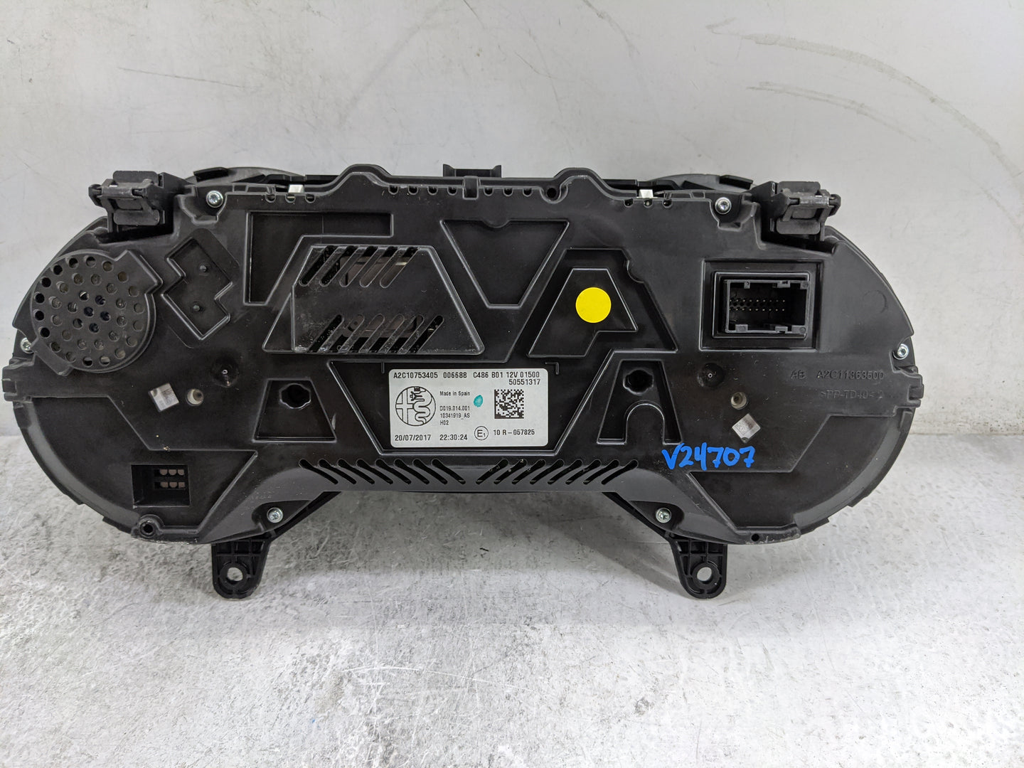 2018 Alfa Romeo Stelvio Instrument Cluster Speedometer Gauges P/N:A2C10753405 50551317, A2C11863500 Miles: Fits OEM Used Aut