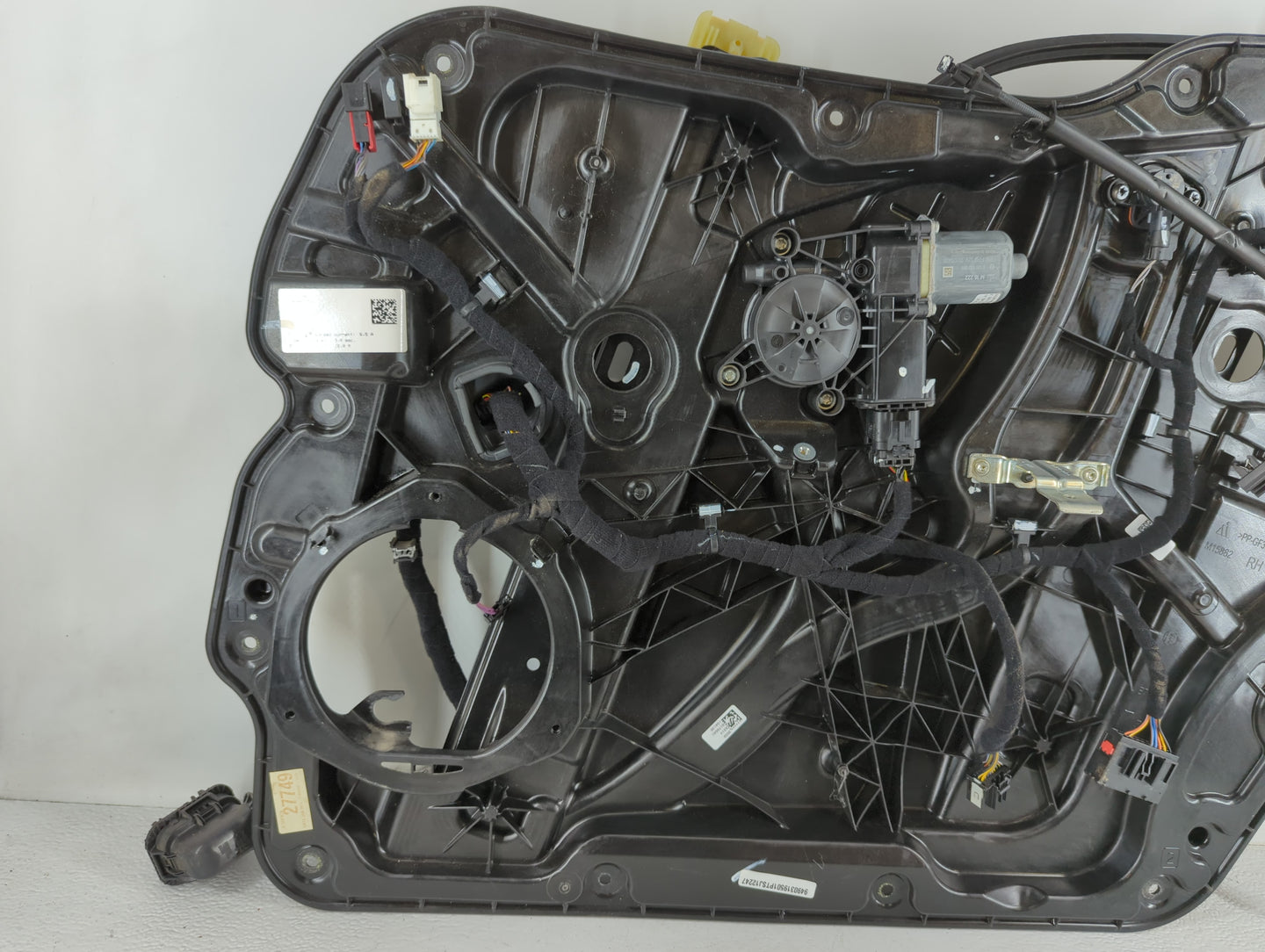 2018 Alfa Romeo Stelvio Window Regulator Passenger Front - Oemusedautoparts1.com