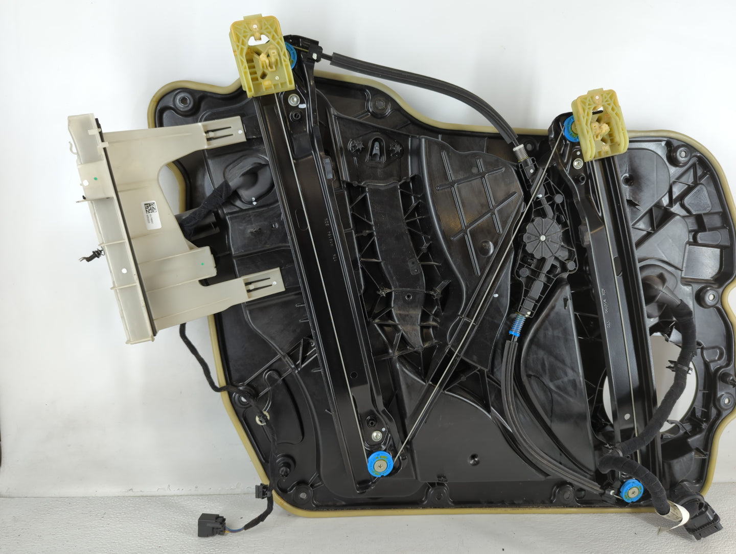 2018 Alfa Romeo Stelvio Window Regulator Passenger Front - Oemusedautoparts1.com