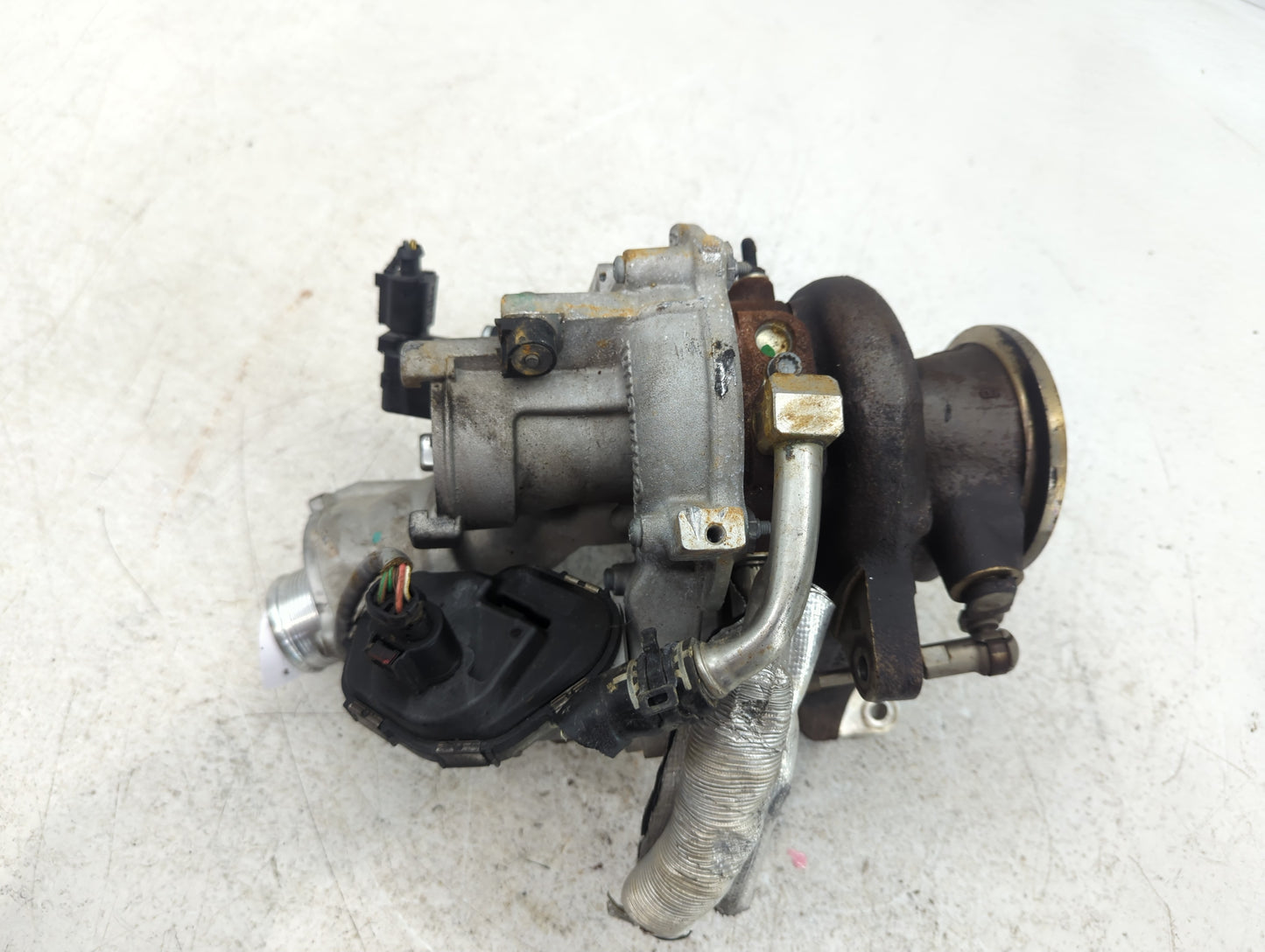 2016-2018 Audi A3 Turbocharger Exhaust Manifold With Turbo Charger - Oemusedautoparts1.com