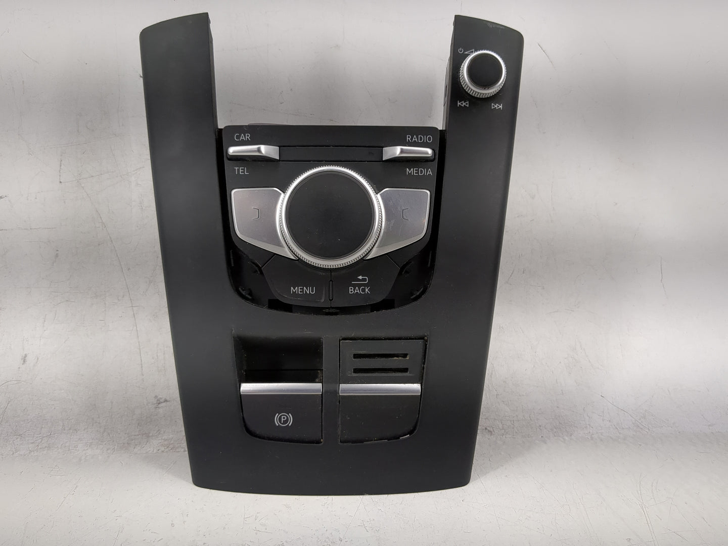 2015-2018 Audi A3 Radio Control Panel - Oemusedautoparts1.com