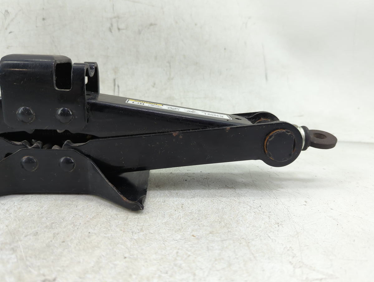 2018 Audi A3 Spare Scissor Car Jack - Oemusedautoparts1.com