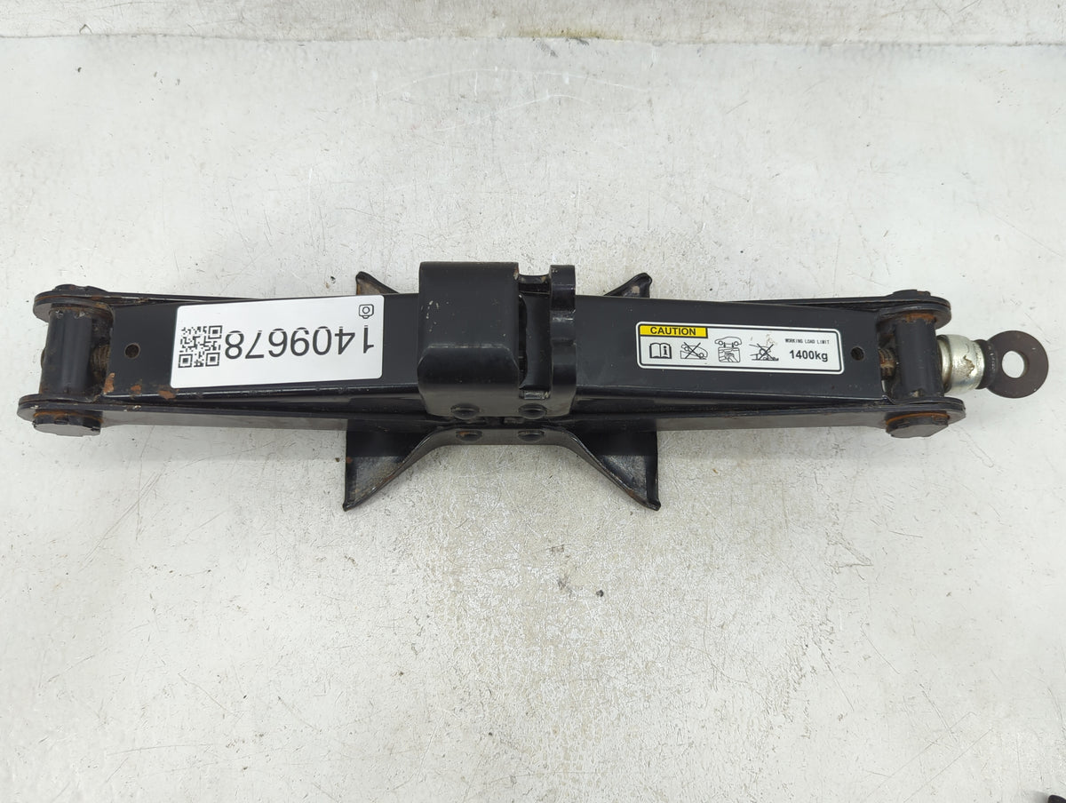 2018 Audi A3 Spare Scissor Car Jack - Oemusedautoparts1.com