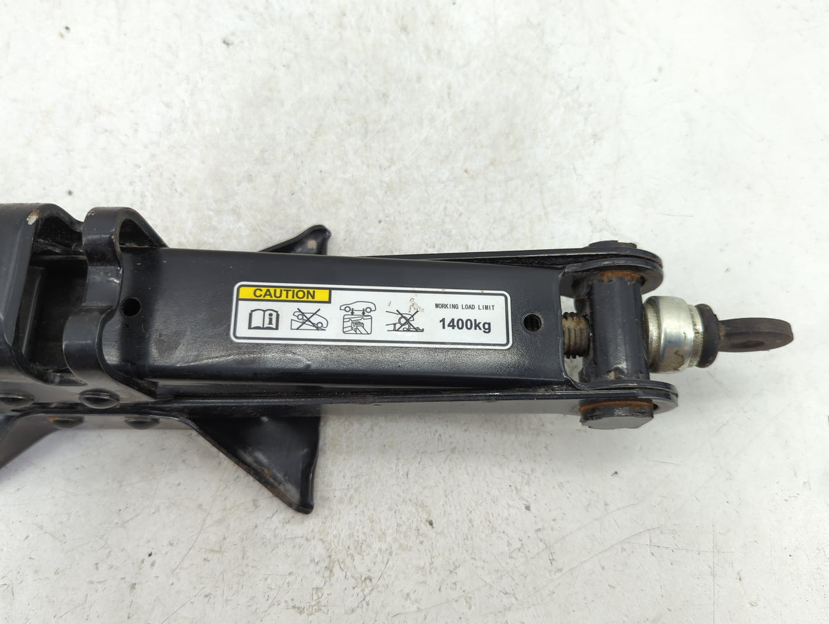2018 Audi A3 Spare Scissor Car Jack - Oemusedautoparts1.com