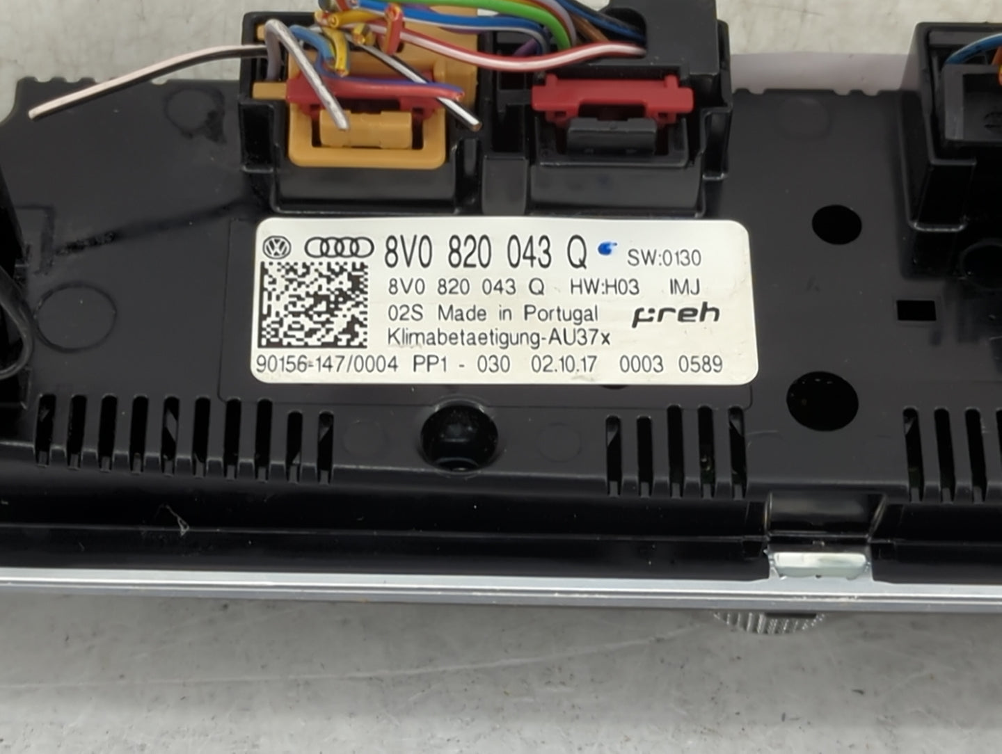 2015-2018 Audi A3 Climate Control Module Temperature AC/Heater Replacement P/N:8V0 820 043 Fits Fits 2015 2016 2017 2018 OEM