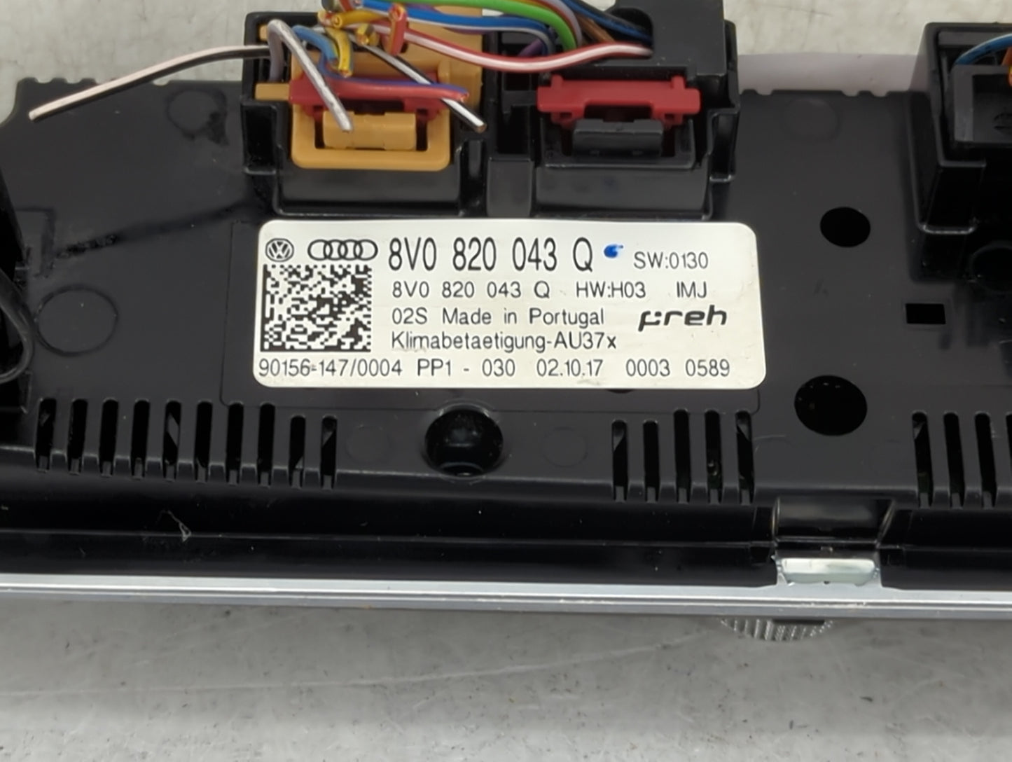2015-2018 Audi A3 Climate Control Module Temperature AC/Heater Replacement P/N:8V0 820 043 Fits Fits 2015 2016 2017 2018 OEM