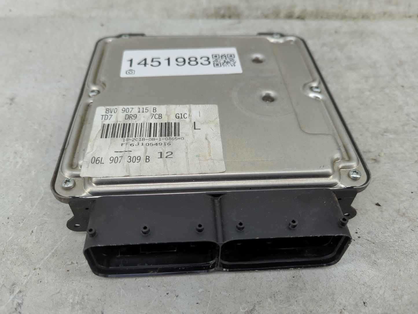 2017-2018 Audi A3 PCM Engine Control Computer ECU ECM PCU OEM P/N:8V0907115B 06L907309B, 0261S12720 Fits Fits 2017 2018 OEM 