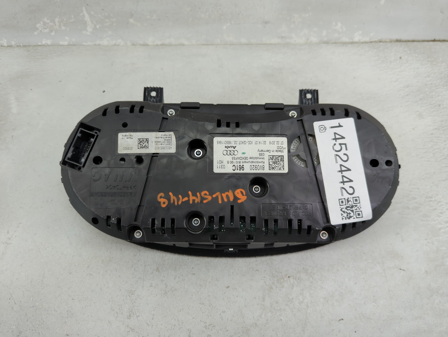 2017-2018 Audi A3 Instrument Cluster Speedometer Gauges P/N:8V0920961C 8V0920961 Miles:118K Fits Fits 2017 2018 OEM Used Aut