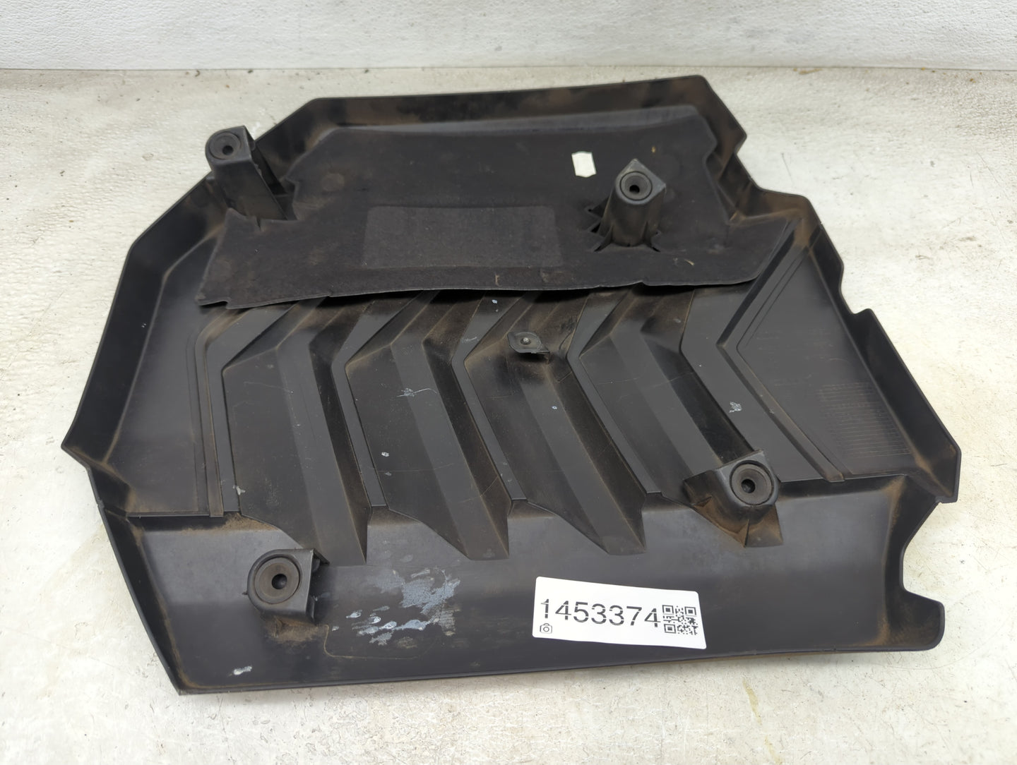 2018 Audi A3 Engine Cover - Oemusedautoparts1.com