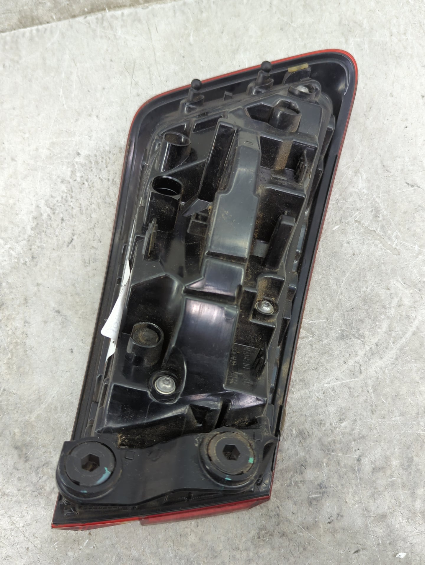 2017-2018 Audi A3 Tail Light Assembly Passenger Right OEM P/N:8V5 945 070 A Fits Fits 2017 2018 OEM Used Auto Parts - Oemuse