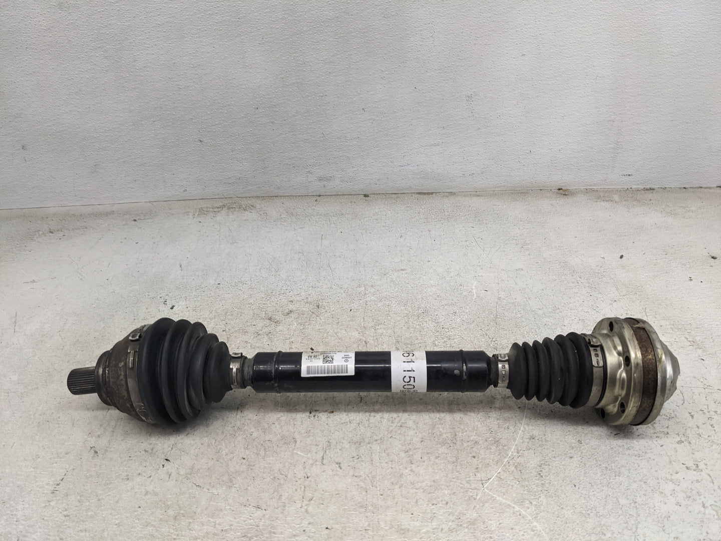 2017-2018 Audi A3 Axle Shaft Front Passenger Cv C/v - Oemusedautoparts1.com