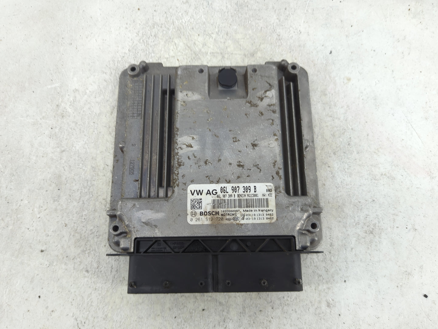 2017-2018 Audi A3 PCM Engine Control Computer ECU ECM PCU OEM P/N:06L 907 309 B 0 261 S12 720, 8V0 907 115 E Fits Fits 2017 