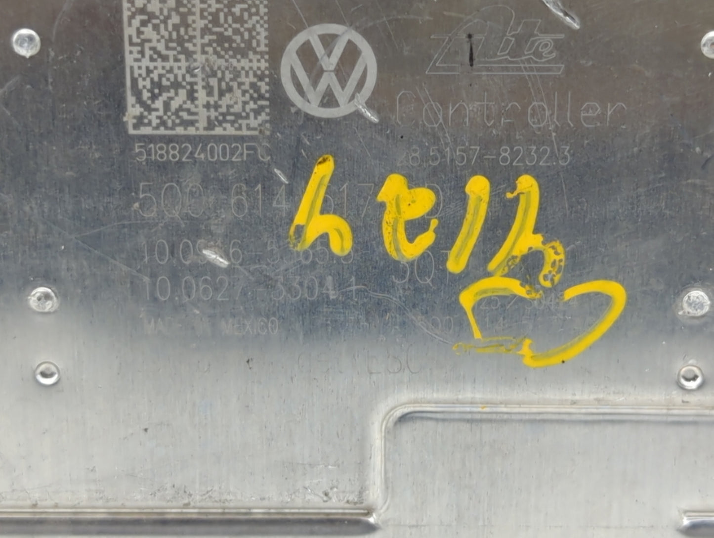 2017-2018 Audi A3 ABS Pump Control Module Replacement P/N:5Q0 614 517 DD 5Q0 614 517 CG, 5Q0614517AR Fits Fits 2017 2018 OEM