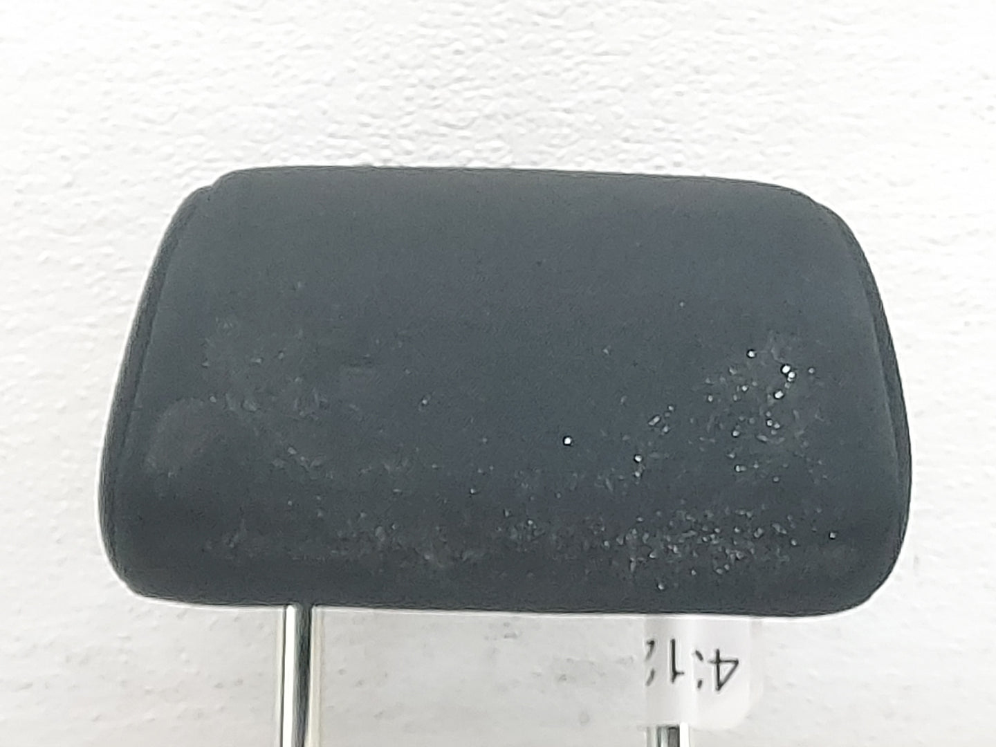 2015-2018 Audi A3 Headrest Head Rest Rear Seat Fits Fits 2015 2016 2017 2018 OEM Used Auto Parts - Oemusedautoparts1.com