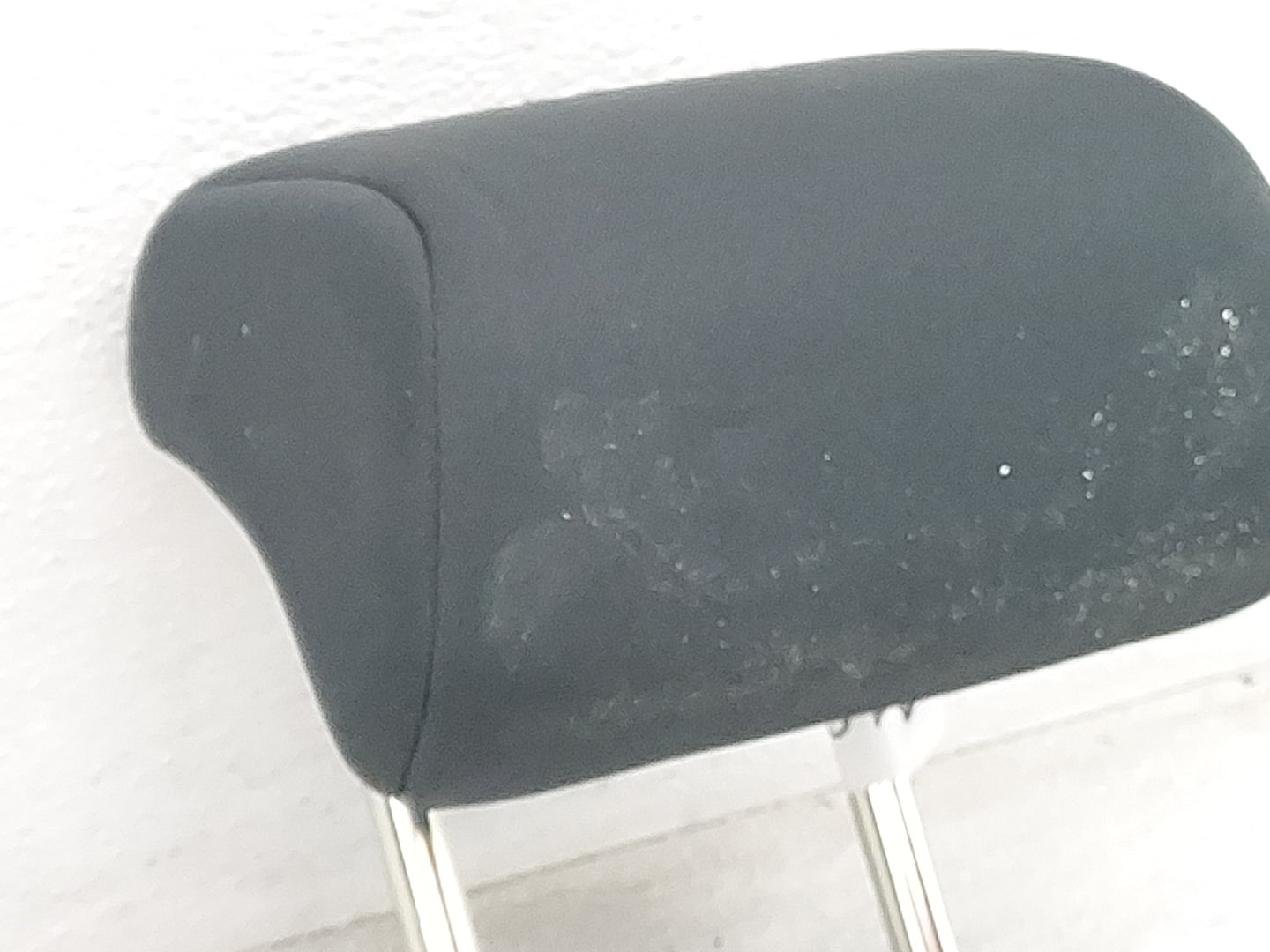 2015-2018 Audi A3 Headrest Head Rest Rear Seat Fits Fits 2015 2016 2017 2018 OEM Used Auto Parts - Oemusedautoparts1.com