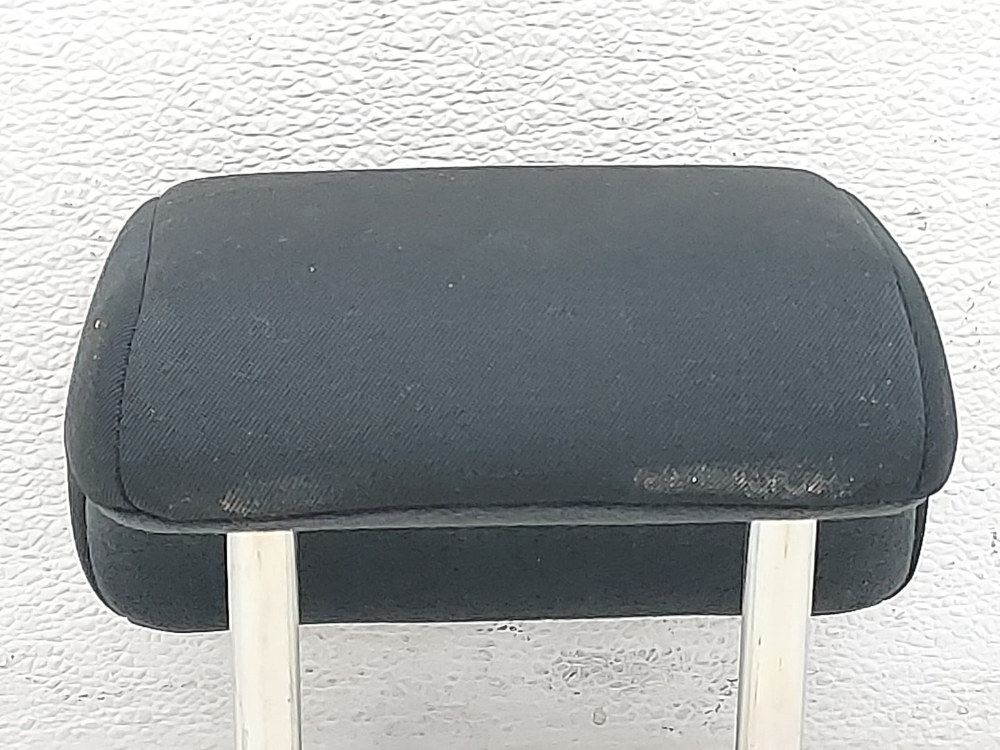 2015-2018 Audi A3 Headrest Head Rest Rear Seat Fits Fits 2015 2016 2017 2018 OEM Used Auto Parts - Oemusedautoparts1.com