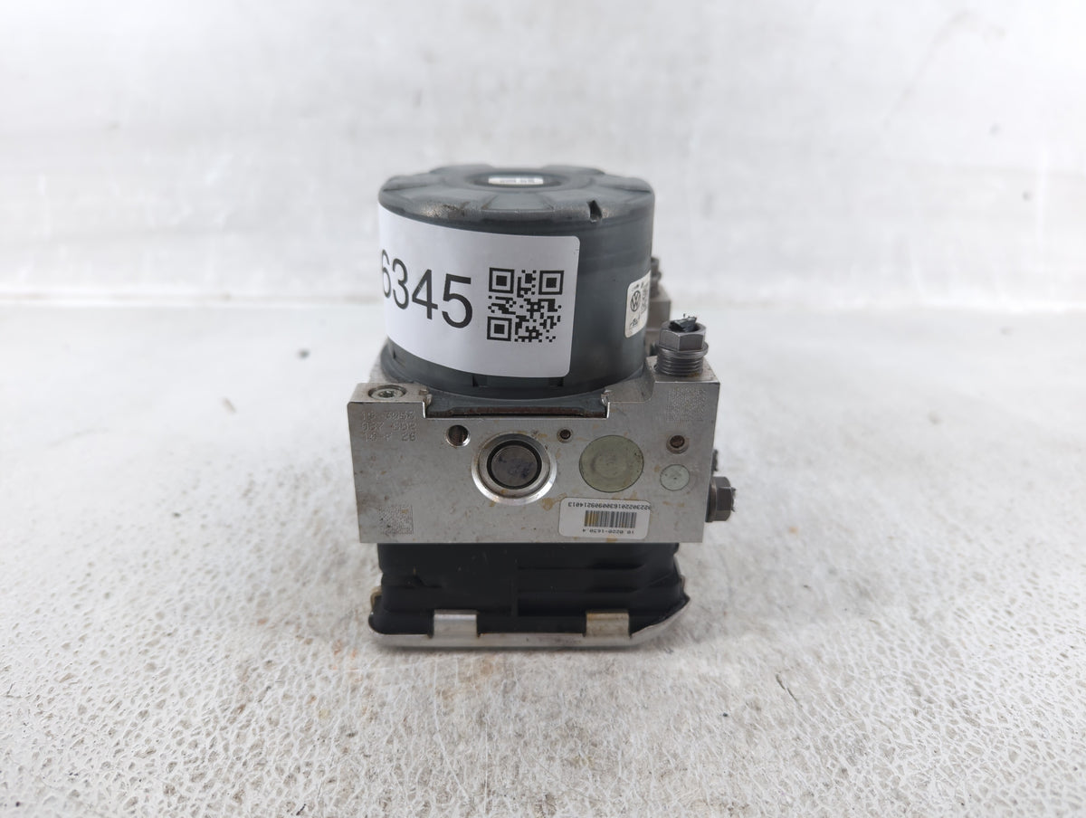2017-2018 Audi A3 Anti-Lock Brake ABS Pump Module Actuator OEM P/N:5Q0 614 517 DT 5Q0 614 517 CH Fits Fits 2017 2018 OEM Use
