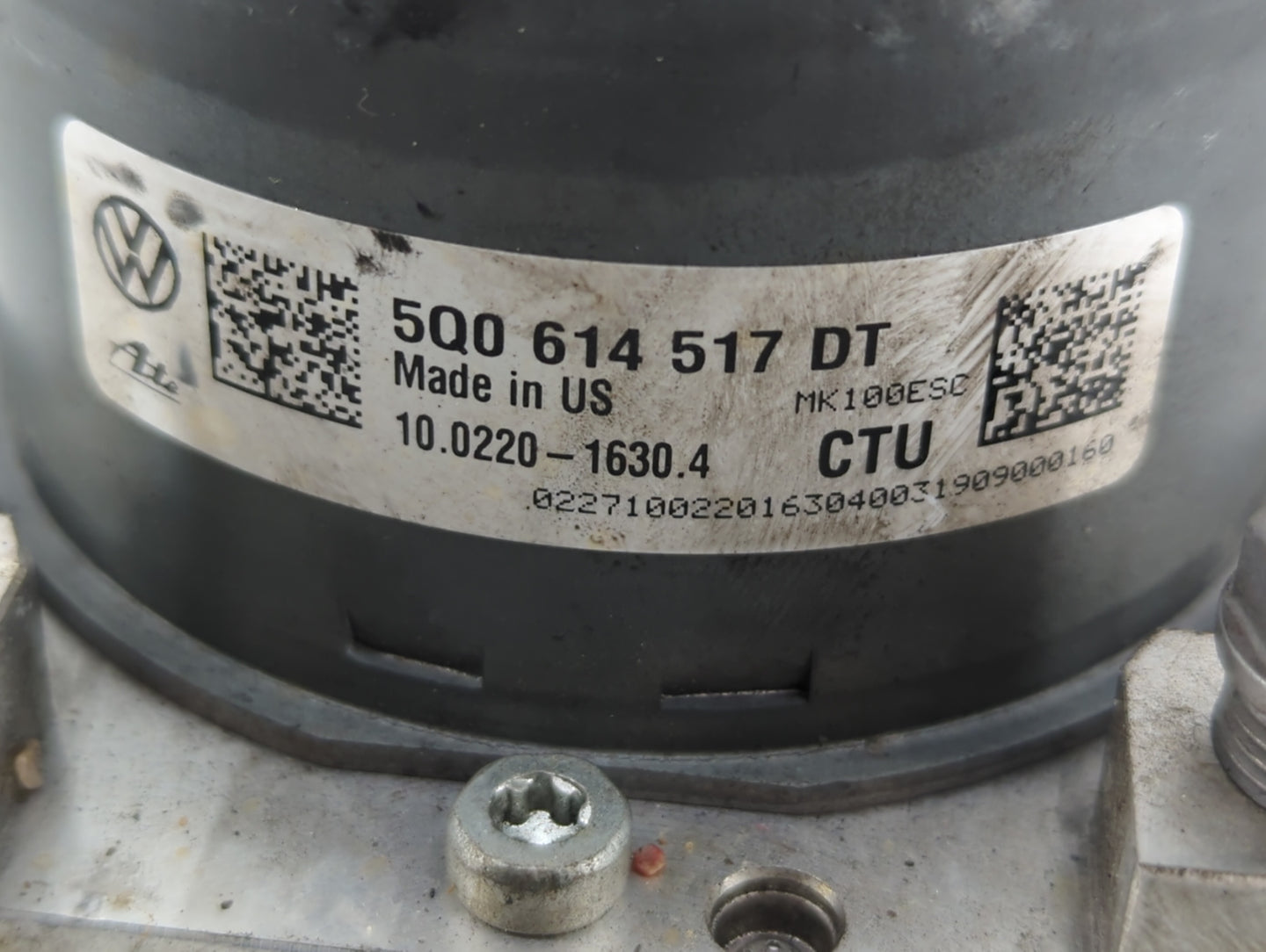 2017-2018 Audi A3 ABS Pump Control Module Replacement P/N:5Q0 614 517 DT 5Q0 614 517 CH, 5Q0 614 517 AR Fits Fits 2017 2018 