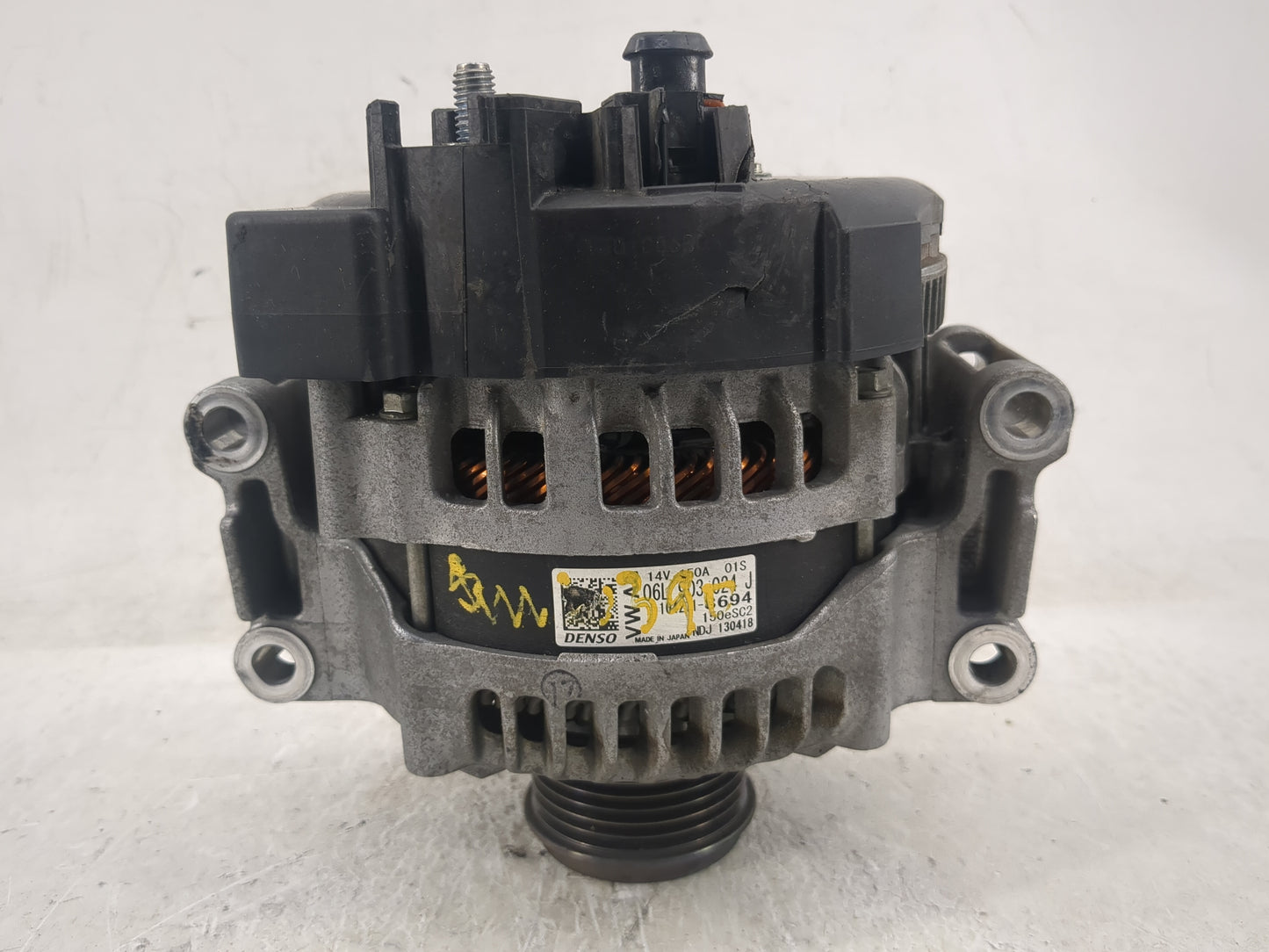 2017-2020 Audi A4 Alternator Replacement Generator Charging Assembly Engine OEM P/N:104211-8694 06L 903 024 J Fits OEM Used 